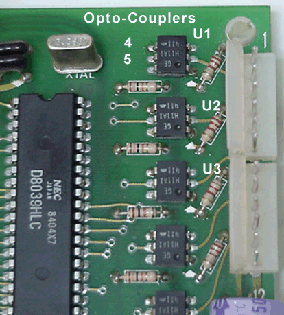 opto_couplers.gif (129987 bytes)