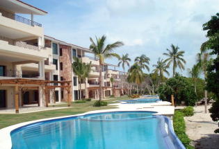 Hacienda de Mita Pool Area