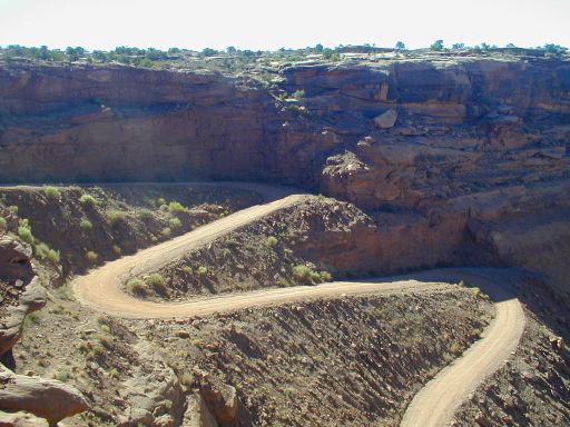 Canyonlands - Down to Mineral Canyon